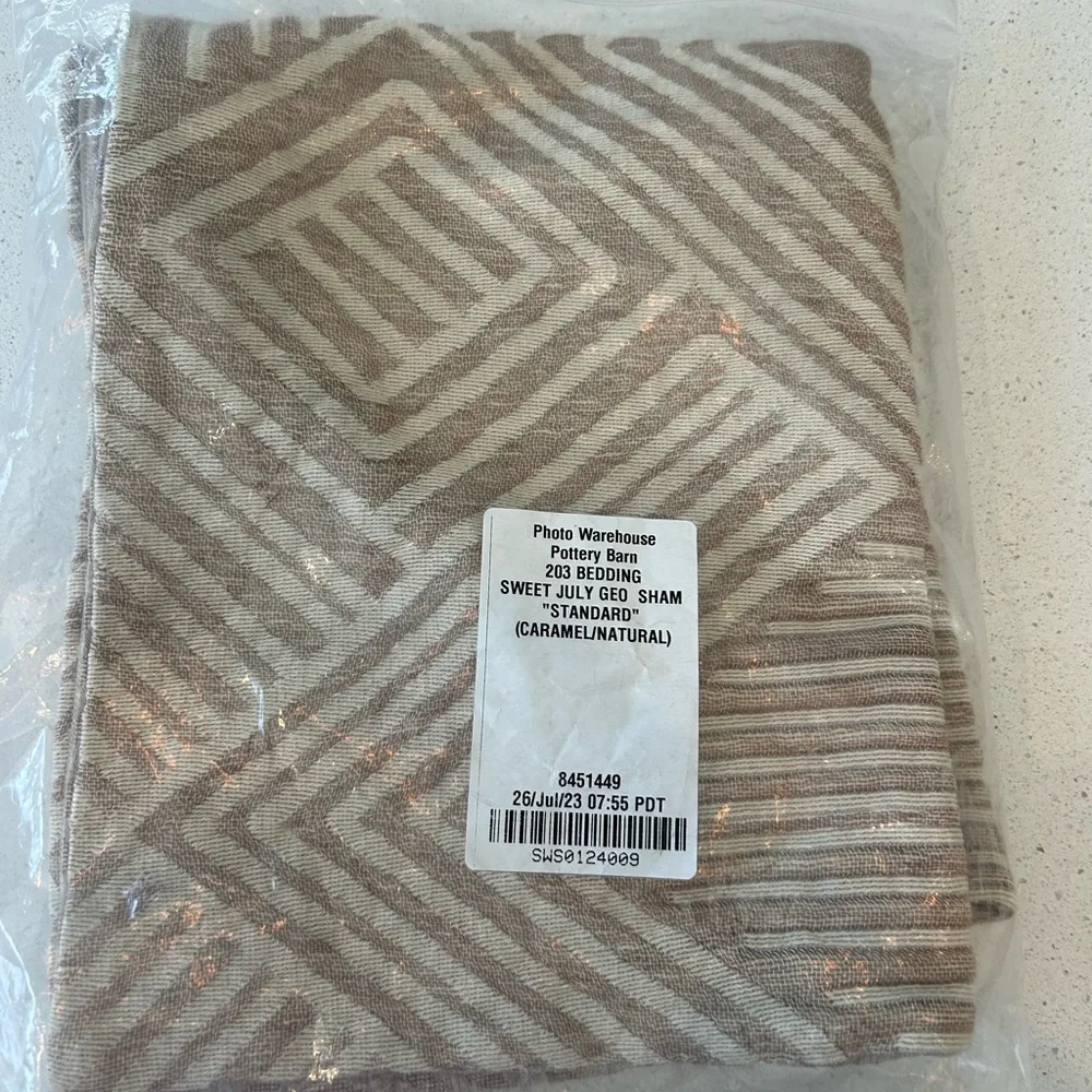 Pottery Barn Sweet July Geo Pillow Sham Standard Size 1